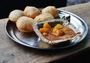 %Khasta Kachauri Sharma Tea House Kolkata