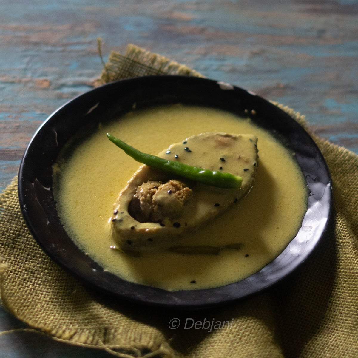 %Bengali narkel doodh-e ilish mach recipe debjanir rannaghar