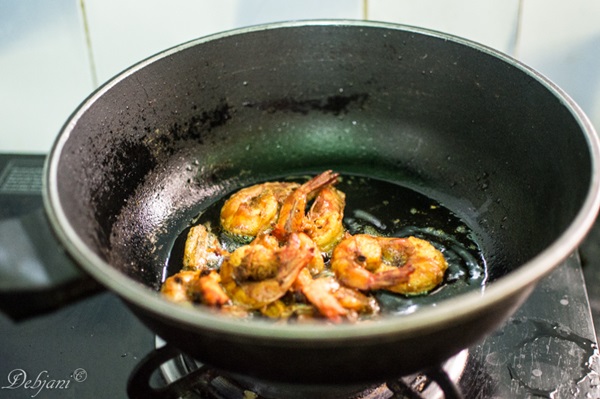 %Malabar Prawn Curry Recipe Step DR