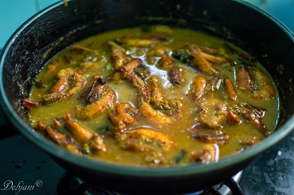 %Malabar Prawn Curry Recipe Step DR