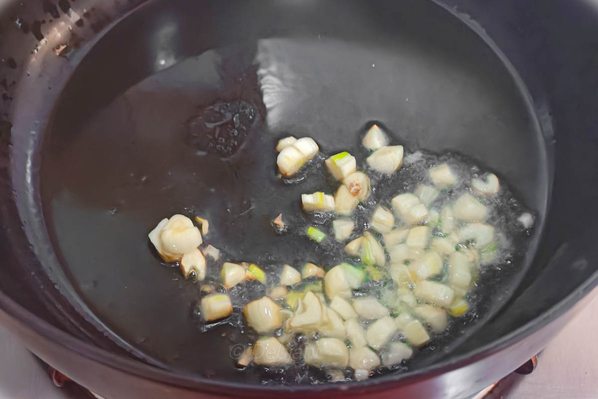 %crab in sweet chili sauce indo-chinese making step debjanir rannaghar