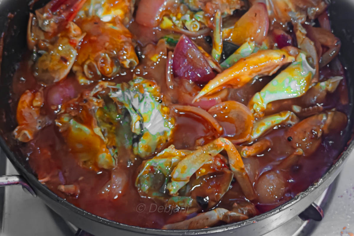 %crab in sweet chili sauce indo-chinese making step debjanir rannaghar