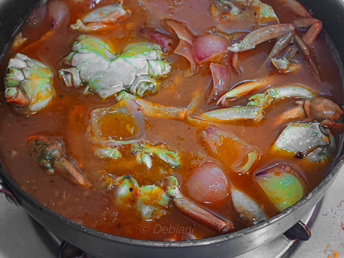 %crab in sweet chili sauce indo-chinese making step debjanir rannaghar