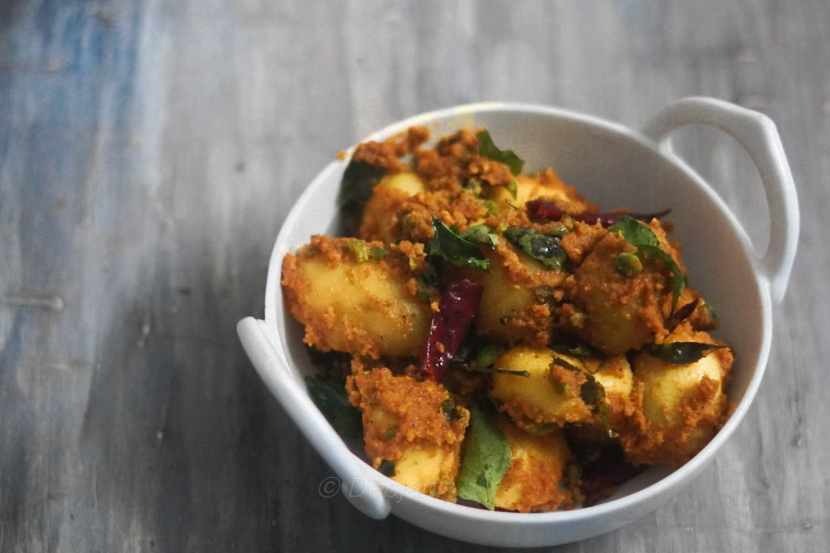 %dry potato fry with curry leaves and green peas bengali sabzi debjanir rannaghar