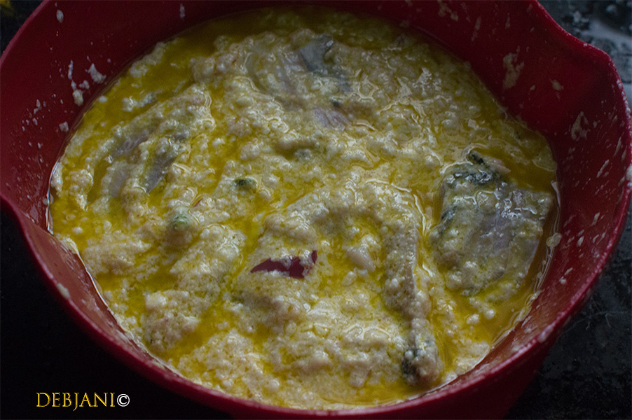 %Cooking Bengali Doi Maach on Microwave recipe step debjanir rannaghar
