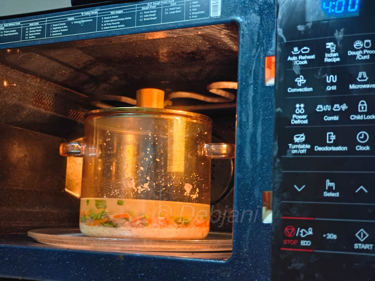 %cooking rava upma in a microwave recipe step debjanir rannaghar