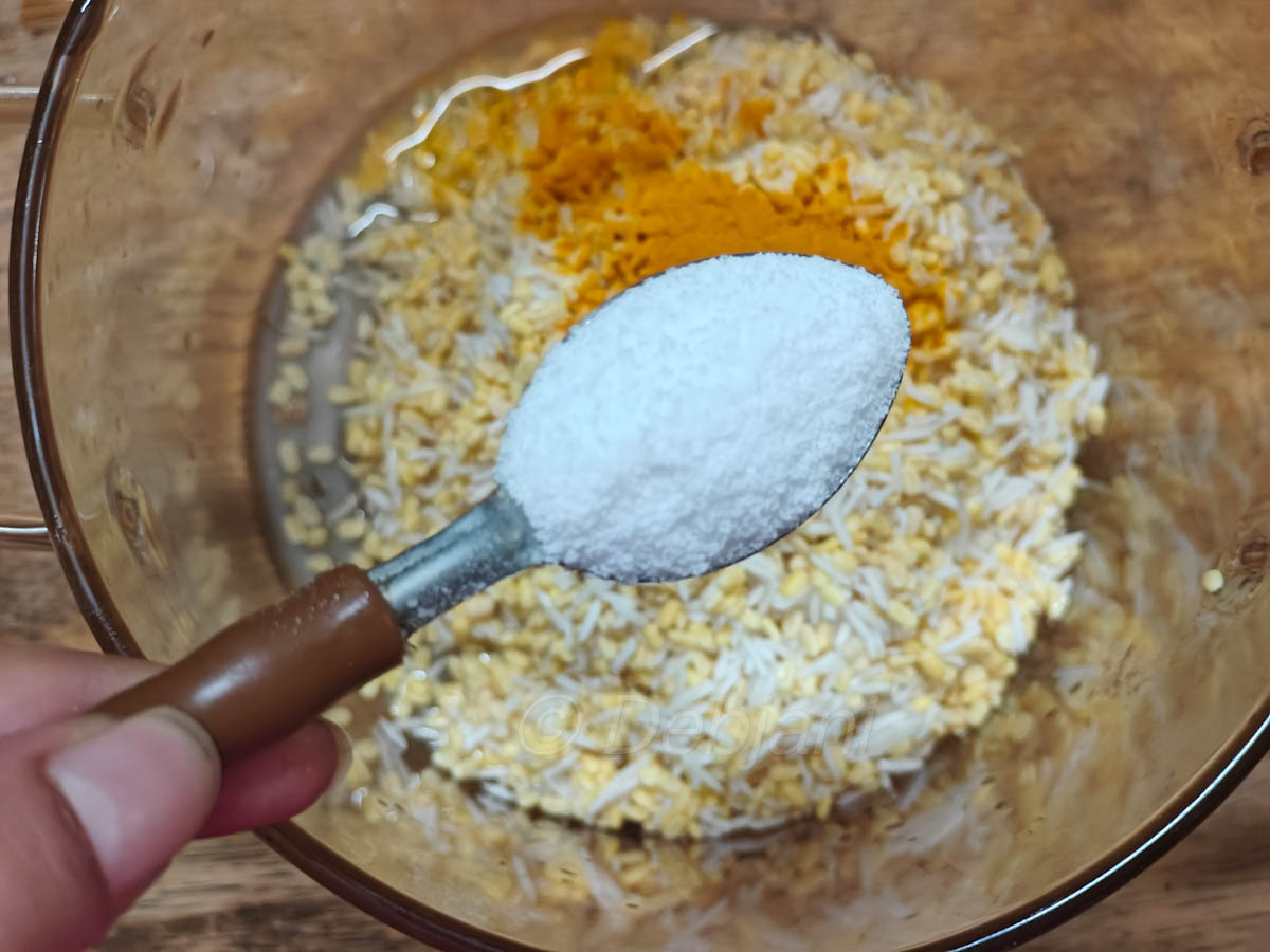 %how to cook khichdi in a microwave recipe step debjanir rannaghar