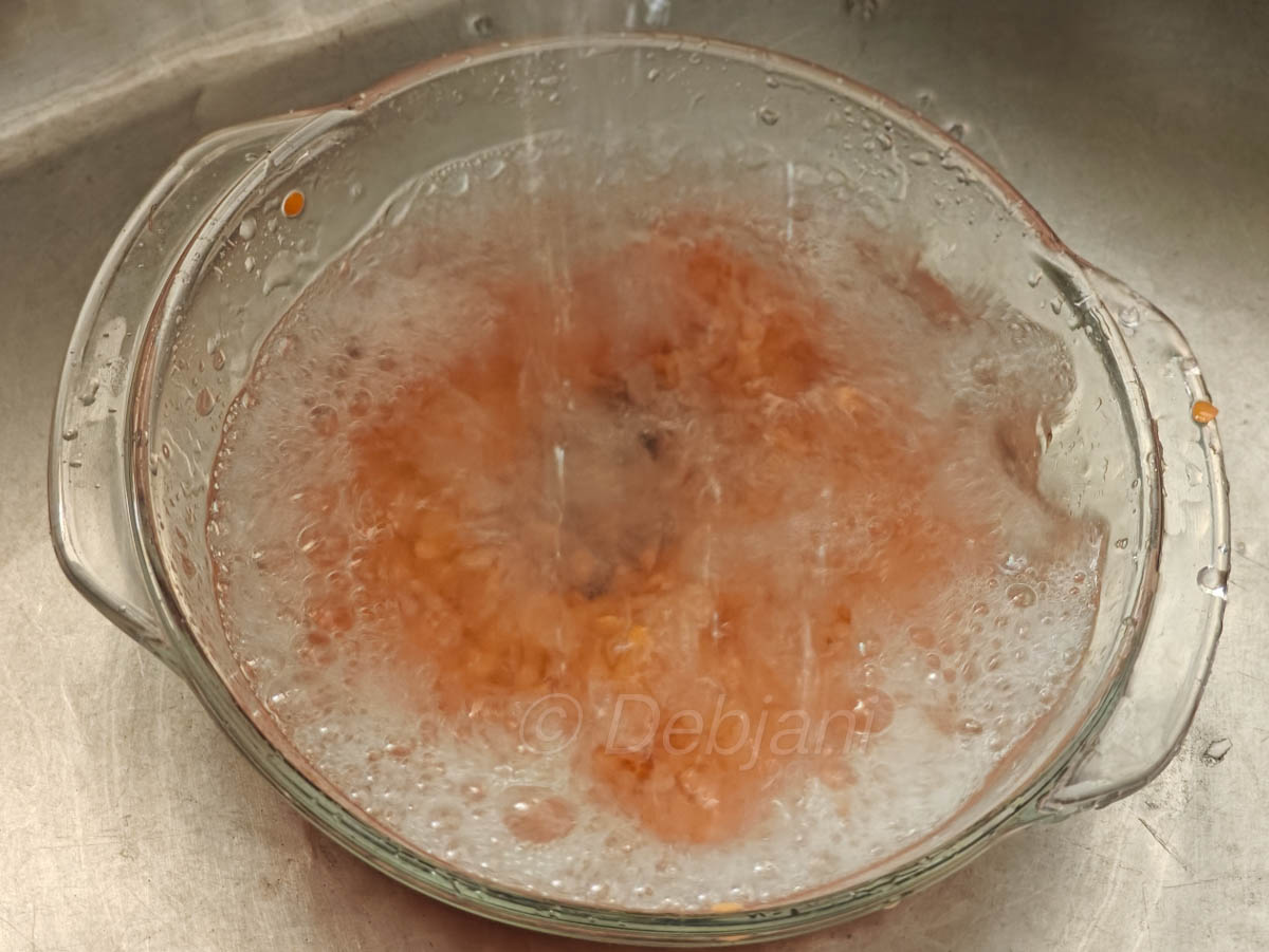 %cooking Bengali musoori dal sheddho in microwave step