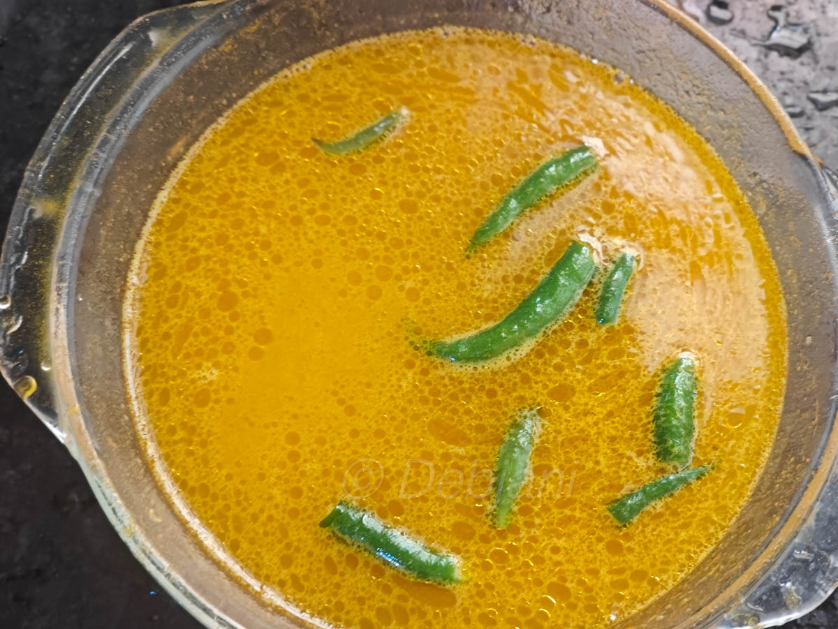 %cooking Bengali masoor dal siddho in microwave step