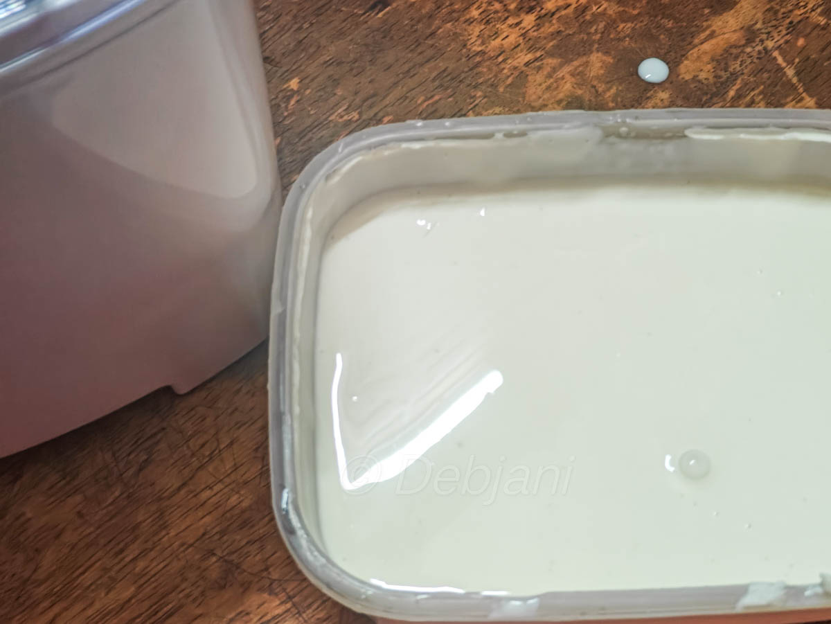 %eggless ice cream base
