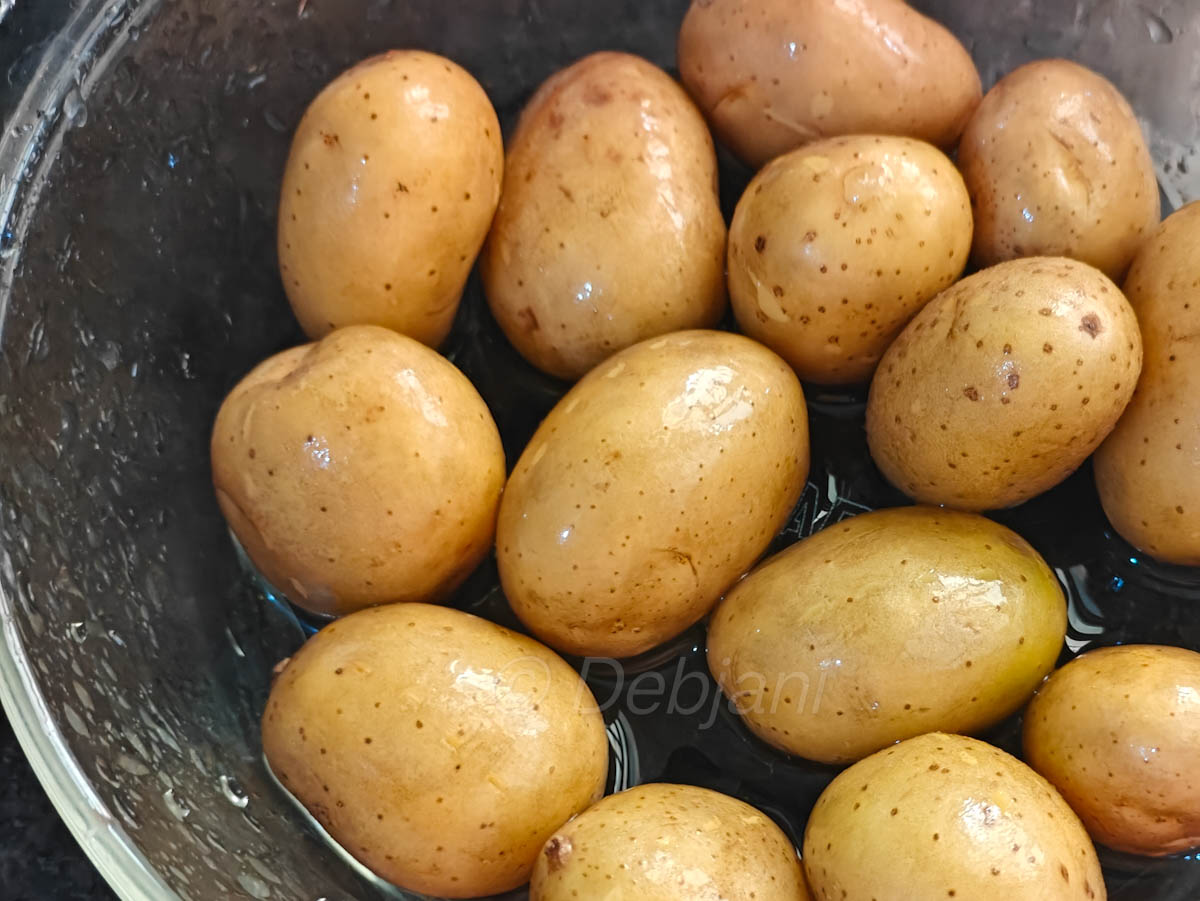 %How to Cook Potatoes with herbs in the Microwave