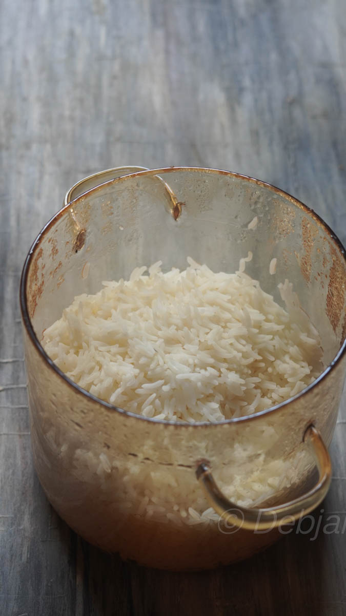 %how to cook seddho chal er bhaat in microwave debjanir rannaghar