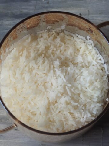 %how to cook seddho chaler bhat in microwave debjanir rannaghar