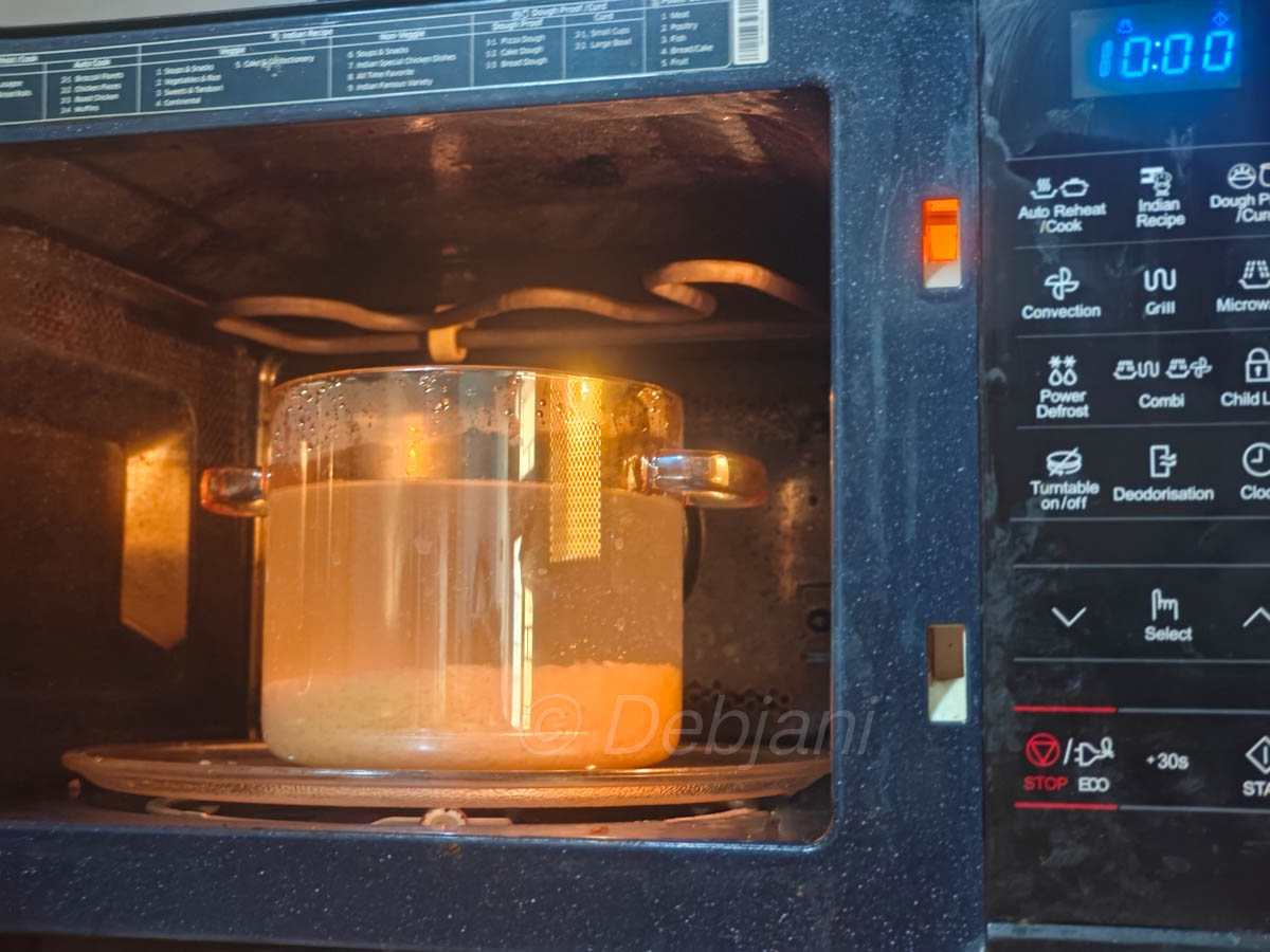 %cooking seddho chaler bhat in microwave recipe step